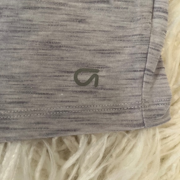 GAP Fit "Yoga top in Grey" - Picture 3 of 6